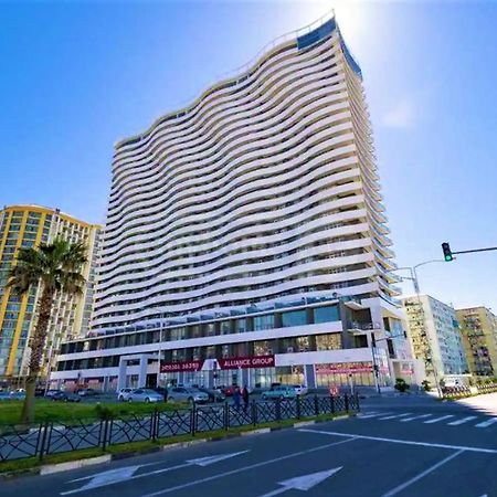 Sea View Studio Apartment In Orbi Residence Batumi Esterno foto